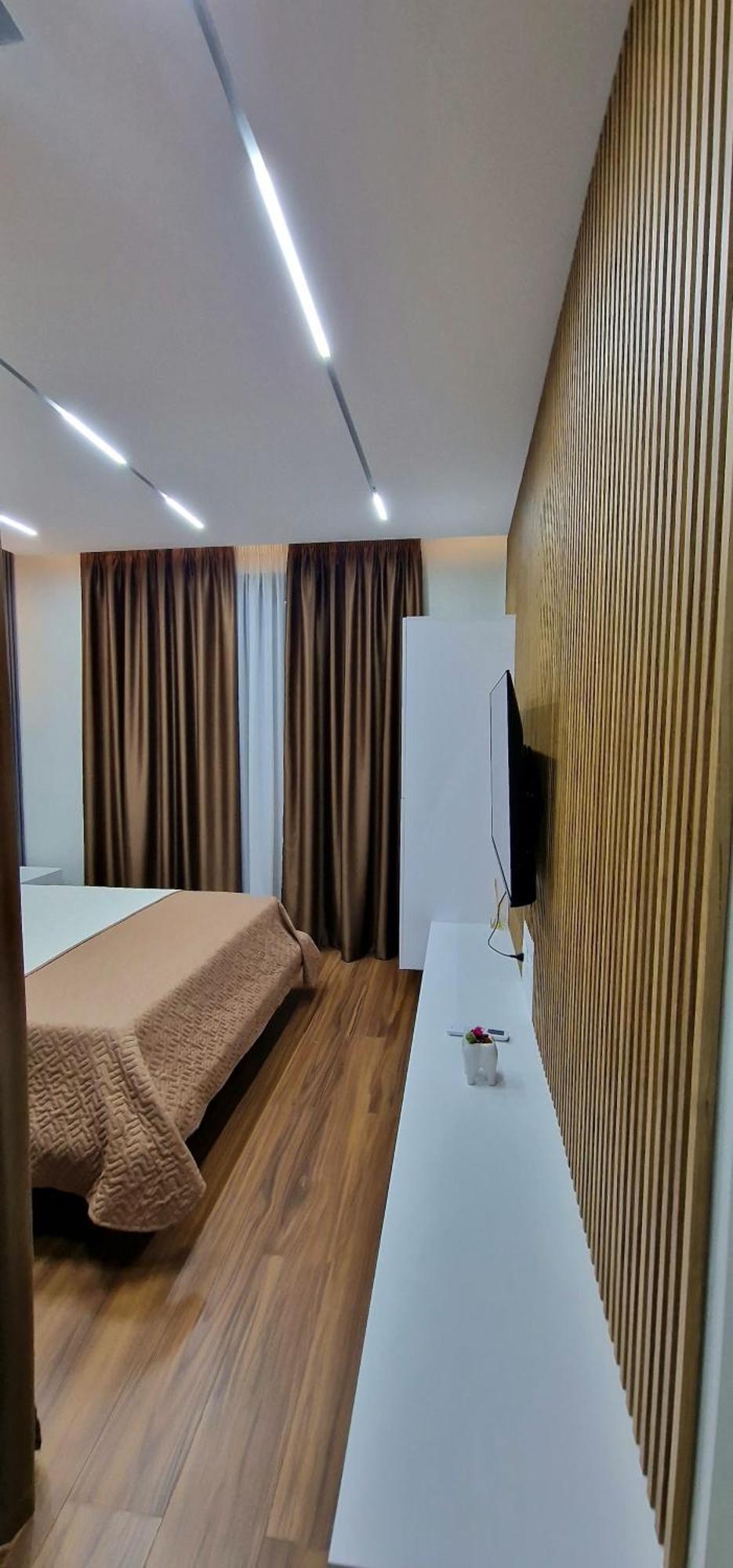 Arkle 6 Тирана