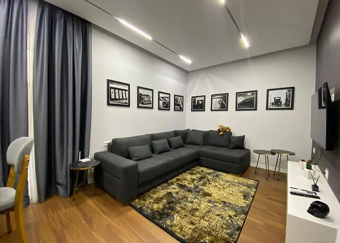 Arkle Apartment 6